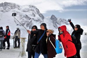 benefits of group travel